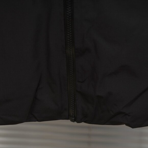 Arc'teryx Macai LT Lightweight Down Jacket Unisex Black - Picture 7 of 11
